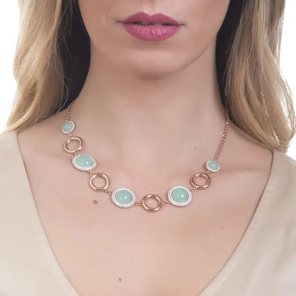 Collana con decoro di cabochon verde acqua e zirconi    